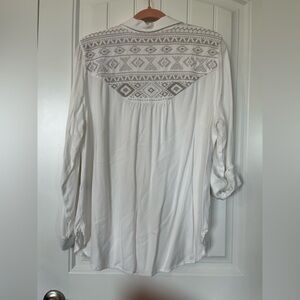 Vintage America Blues women Size XL tunic. 100%
SOFT viscose. Taupe embroidery 🤎